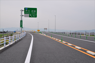 有明海沿岸道路・県道江北芦刈線 開通の写真