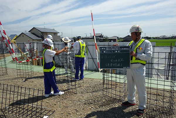 牛津中学校　2年生職場体験